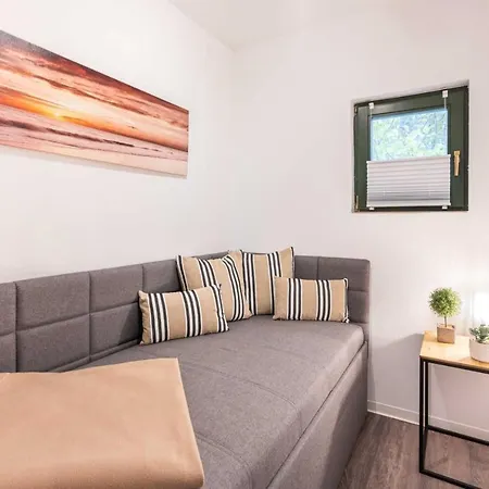 Gerhart-hauptmann-strasse 1a Alex Holiday home *