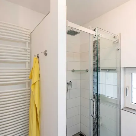 Gerhart-hauptmann-strasse 1a Alex * 쾰핀제